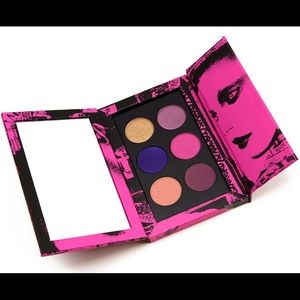 RARE Pat McGrath Le Vie Rose Palette Limited Edition